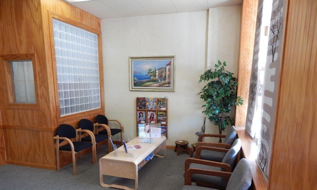 Patient waiting area at The Dental Health Center in Aston PA